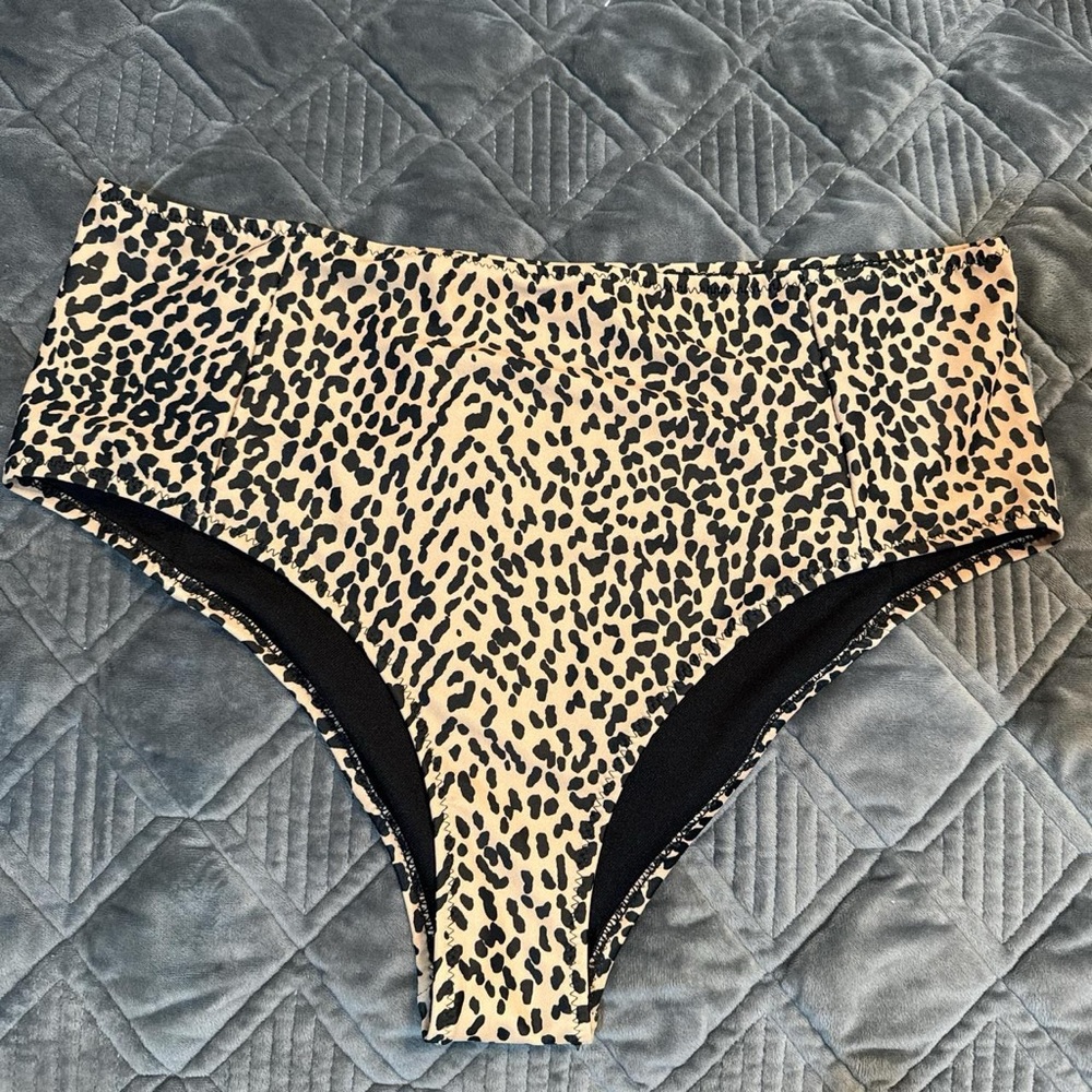Adika Black and Tan Bikini Bottoms